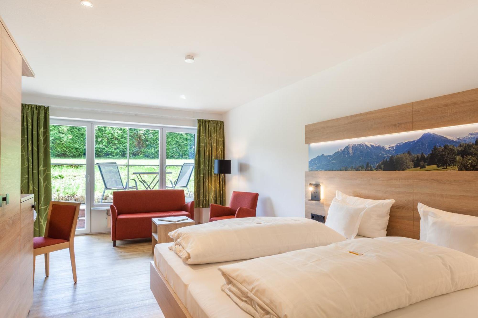 Hotel Ringhotel Nebelhornblick 4*