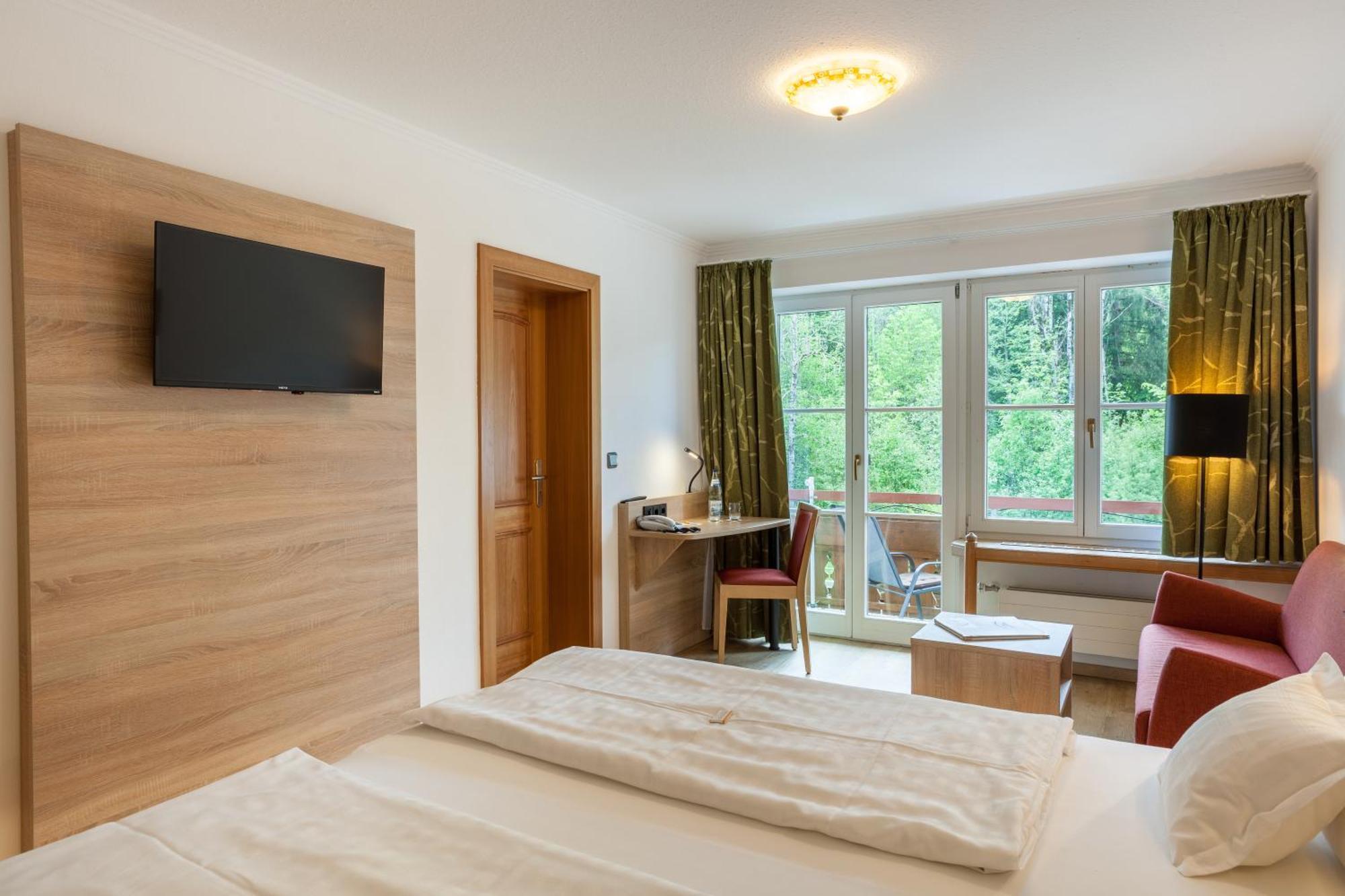 Ringhotel Nebelhornblick 4*